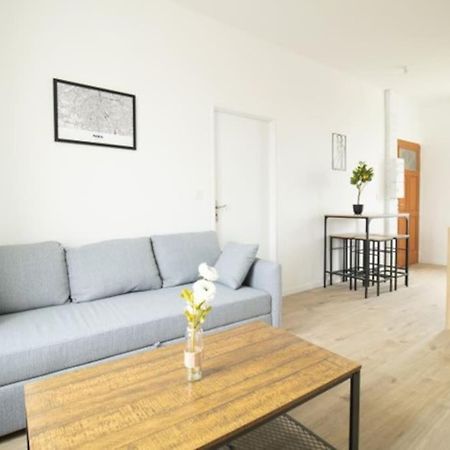 Apartmán Le Logis De La Gare - 4 Min A Pied De La Gare Bourg-en-Bresse Exteriér fotografie